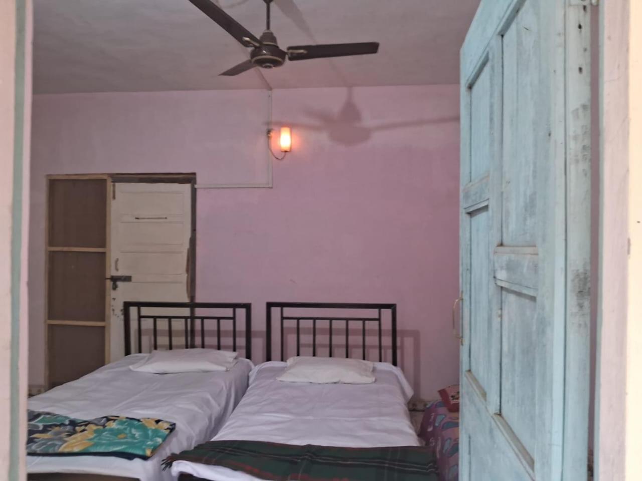 Savitri Cottage Alibag Luaran gambar